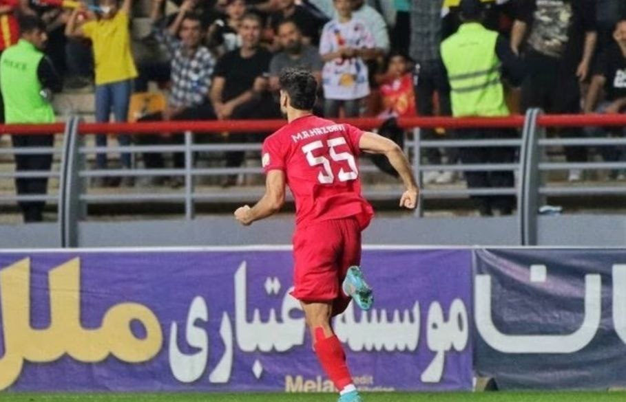 ️فولاد در هفته بیست و پنجم لیگ برتر فوتبال برابر نماینده مازندران به پیروزی رسید/نساجی به باخت عادت کرد