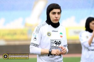 لژیونر تازه ورزش مازندران/ روزبهان با پیراهن پیونیک در لیگ اروپا