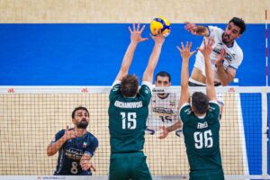 لهستان و سرویس‌های کشنده‌اش/ تا نزدیکی معجزه پیش رفتیم