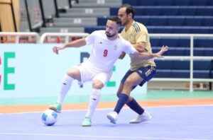 پیروزی افضلی در پالایش نفت اصفهان/ فوتسال مازندران زنده است