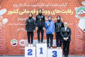 به جا مانده از رقابت‌های ووشو تبریز/ دختر چمستانی طلایی شد