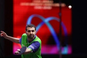 نوشاد به اسمش سوئد می‌رود